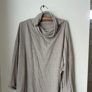 American Eagle Oversized Long Sleeve Top